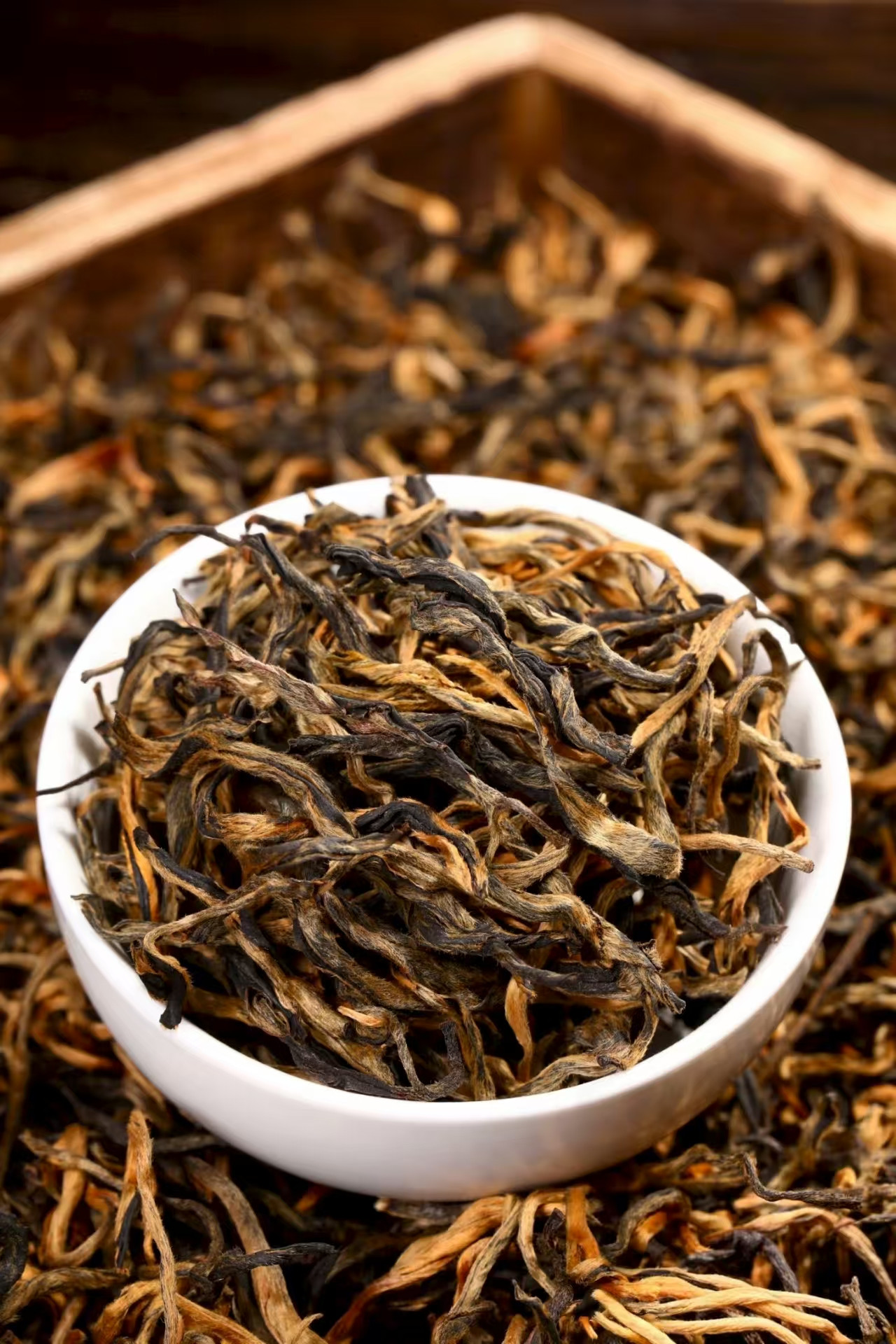 113957br1lw22l0i01ubr7 YM&T